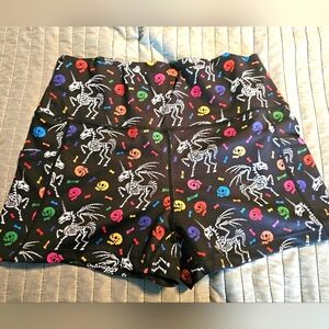 Constantly varied gear shorts